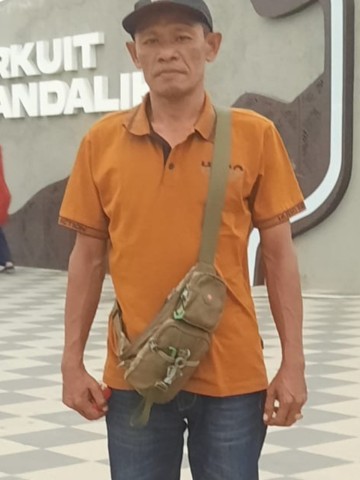 Junaidin, S.Pd